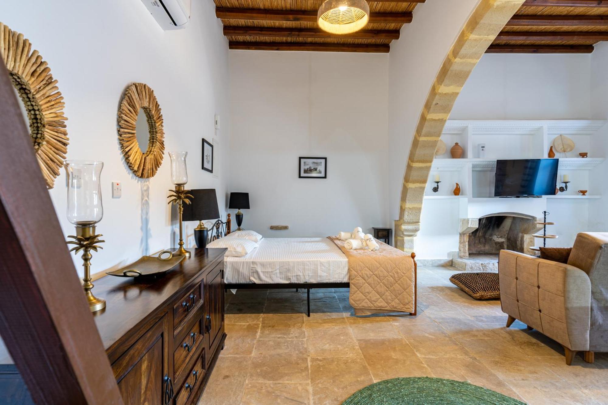 Stone Court Boutique Hotel de apartamente